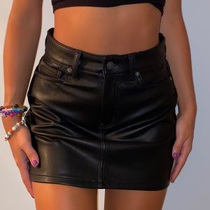 AE leather skirt!